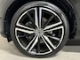 Volvo XC60 2.0 T8 Twin Engine AWD R-Design Luchtv. Pano H/K HUD 360°