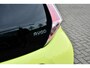 Toyota Aygo 1.0 VVT-i x-cite 5-deurs 69pk | Airconditioning | Zwarte lichtmetalen velgen | Dealer-onderhouden |