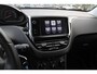 Peugeot 208 1.2 PureTech Signature 64.665 km! Navigatie / Parkeerhulp achter / 16'' / DAB / Bluetooth / Cruise Control