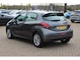 Peugeot 208 1.2 PureTech Signature 64.665 km! Navigatie / Parkeerhulp achter / 16'' / DAB / Bluetooth / Cruise Control