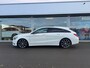 Mercedes-Benz CLA Shooting Brake 180 Urban Night-pakket automaat , panoramaschuifdak , Apple-Carplay , trekhaak