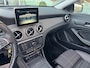 Mercedes-Benz CLA Shooting Brake 180 Urban Night-pakket automaat , panoramaschuifdak , Apple-Carplay , trekhaak