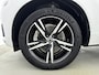 Volvo XC60 - 2.0 T8 Twin Engine AWD R-Design // LUCHTVERING // DEALERONDERHOUDEN //