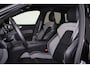 Volvo XC60 T6 Recharge AWD Plus Black Edition - Panorama/schuifdak - IntelliSafe Assist & Surround - 360º Camera - Harman/Kardon audio - Adaptieve LED koplampen - Verwarmde voorstoelen, stuur & achterbank - Parkeersensoren voor & achter - Elektr. bedienb. voorstoelen met geheugen - Draadloze tel. lader - Extra getint glas - Elektr. inklapbare trekhaak - 21' LMV