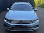 Volkswagen Passat Variant 1.5 TSI Business TREKHAAK - ACC - CAMERA - COMFORTSTOELEN
