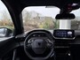 Peugeot 2008 1.2 Hybrid 145 Allure | Climate & Cruise Control | Parkeersensoren voor + achter | AppleCarplay/Android Auto |