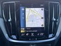 Volvo V60 2.0 B3 INSCRIPTION Trekhaak Panoramadak Harman Kardon Audio Navi Pilot Assist ACC Blis Leder Elek Stoel Carplay Getint Glas Automaat MHEV NL Auto 1e Eigenaar "Orrefors" Kristal Pook