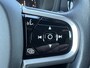 Volvo V60 2.0 B3 INSCRIPTION Trekhaak Panoramadak Harman Kardon Audio Navi Pilot Assist ACC Blis Leder Elek Stoel Carplay Getint Glas Automaat MHEV NL Auto 1e Eigenaar "Orrefors" Kristal Pook