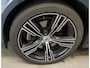 Volvo V60 2.0 B3 Inscription Navigatie Trekhaak Panoramadak Harman Kardon Pilot Assist ACC Blis Leder Elek Stoel Carplay Getint Glas