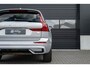 Volvo XC60 2.0 T6 Plug-in hybrid AWD R-Design 350 PK|Pano|Trekhaak