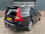 Volvo V70 2.0T 203PK R-Edition Trekhaak / Navigatie / Xenon