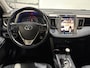 Toyota RAV4 2.0 Dynamic 4WD, Leder, Clima, Cruise, Camera , Trekhaak, Volledig onderhouden Parkeersensoren achter, Isofix, Apple carplay, Android radio