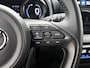 Toyota Yaris 1.5 Hybrid Executive Bi-Tone | Stoelverwarming | LED | Navigatie |