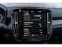 Volvo XC40 Recharge P8 AWD R-Design | Stoel- / Stuurverwarming | Schuif- / Kanteldak | 360 Camera | Harman Kardon Audio | Dodehoekdetectie | Adaptive Cruise Control | Keyless Entry |