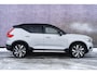 Volvo XC40 Recharge P8 AWD R-Design | Stoel- / Stuurverwarming | Schuif- / Kanteldak | 360 Camera | Harman Kardon Audio | Dodehoekdetectie | Adaptive Cruise Control | Keyless Entry |