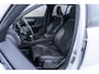 Volvo XC40 Recharge P8 AWD R-Design | Stoel- / Stuurverwarming | Schuif- / Kanteldak | 360 Camera | Harman Kardon Audio | Dodehoekdetectie | Adaptive Cruise Control | Keyless Entry |