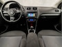 Volkswagen Polo 1.2-12V Sportline (NAVIGATIE, STOELVERWARMING, CLIMATE, SPORTSTOELEN, PARKEERSENSOREN, GETINT GLAS, ARMSTEUN, NIEUWE APK, NIEUWSTAAT)