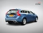 Volvo V60 1.6 T3 R-Design NL-Auto, Automaat incl. Trekhaak Afneembaar!