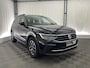 Volkswagen Tiguan 1.4 PHEV Life Edition Automaat | Pano-Dak | Elek. Trekhaak | Navi | ACC | P. Sensoren |
