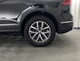 Volkswagen Tiguan 1.4 PHEV Life Edition Automaat | Pano-Dak | Elek. Trekhaak | Navi | ACC | P. Sensoren |
