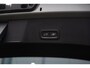 Volvo XC40 2.0 B4 Plus Dark | Adaptieve Cruise + Pilot Assist | Elek. Trekhaak | Stoel & Stuurverwarming | Elek. Stoelen + Geheugen | Parkeer Camera | Elek. Achterklep | Google | Keyless Entry