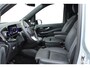 Mercedes-Benz EQV 300 L2 / AMG / New Model / Luchtvering / 7-Persoons / Vol Opties / NIEUWSTAAT