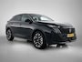 Peugeot 3008 SUV Allure Hybrid 145pk Automaat | Navigatie | Achteruitrijamera | Half Lederen AGR stoelen | Stoelverwarming | Cruise Control | Climate Control | Parkeersensoren | Armsteun | Led koplampen | Keyless | Draadloze Apple Carplay / Android Auto + Telefoonlader | Donker getint glas | Trekhaak | 19" Lichtmetalen velgen |