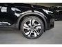 Volvo XC40 2.0 B3 Plus Dark STOEL/STUUR-VERW. | 20 '' | H&K