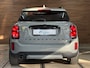 MINI Countryman 2.0 Cooper S E ALL4 | Pano | Sportstoelen | LED | Camera | 18inch | Privacy Glass | Navi