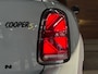 MINI Countryman 2.0 Cooper S E ALL4 | Pano | Sportstoelen | LED | Camera | 18inch | Privacy Glass | Navi