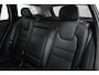 Volvo V60 T6 Twin Engine AWD Inscription | Panoramadak | Stoelverwarming | Parkeersensoren voor + achter | Parkeerverwarming | Comfortstoelen | Navigatie | Lederen Bekleding |