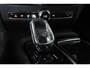 Volvo V60 T6 Twin Engine AWD Inscription | Panoramadak | Stoelverwarming | Parkeersensoren voor + achter | Parkeerverwarming | Comfortstoelen | Navigatie | Lederen Bekleding |