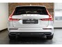 Volvo V60 T6 Twin Engine AWD Inscription | Panoramadak | Stoelverwarming | Parkeersensoren voor + achter | Parkeerverwarming | Comfortstoelen | Navigatie | Lederen Bekleding |