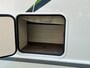 Chausson 757 Welcome | 2 enkele bedden + 1 Groot bed | Camera | TV + Schotel | DAB/ Carplay | Bear lock
