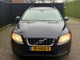 Volvo V70 2.5T Kinetic LEER AUT