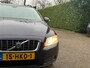 Volvo V70 2.5T Kinetic LEER AUT