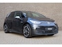 Volkswagen ID.3 204pk First 58 kWh | Navigatie | Volautomatische airconditioning | Steunhaak