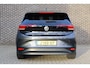 Volkswagen ID.3 204pk First 58 kWh | Navigatie | Volautomatische airconditioning | Steunhaak