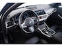 BMW 3-Serie 330e High Executive Sport Line - Sportstoelen - Elektrisch verwarmde voorstoelen - Geluidswerende Ruiten - Harman Kardon - Cruise control - Active Guard Plus - Getinte Ruiten - Stuurwielrand verwarmd -