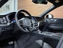 Volvo XC60 2.0 T6 Plug-in hybrid AWD Ultra Black Edition | Pano | Luchtvering | 21' inch | Harman/Kardon | BTW