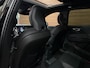 Volvo XC60 2.0 T6 Plug-in hybrid AWD Ultra Black Edition | Pano | Luchtvering | 21' inch | Harman/Kardon | BTW