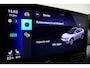 Volkswagen ID.4 First Max 77 kWh / Panoramadak / Matrix LED IQ.Light / Elektr. verstelbare voorstoelen + memory / HUD Augmented Reality / Rondomzichtcamera / Apple Carplay - Android Auto / Stoelverwarming / 21'' LMV / Keyless / Achteruitrijcamera / Navigatie / Stuurwielverwarming / Warmtepomp