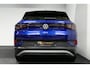 Volkswagen ID.4 First Max 77 kWh / SOH 92% / Panoramadak / Matrix LED IQ.Light / Elektr. verstelbare voorstoelen + memory / HUD Augmented Reality / Rondomzichtcamera / Apple Carplay - Android Auto / Stoelverwarming / 21'' LMV / Keyless / Achteruitrijcamera / Navigatie / Stuurwielverwarming / Warmtepomp