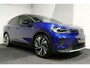 Volkswagen ID.4 First Max 77 kWh / Panoramadak / Matrix LED IQ.Light / Elektr. verstelbare voorstoelen + memory / HUD Augmented Reality / Rondomzichtcamera / Apple Carplay - Android Auto / Stoelverwarming / 21'' LMV / Keyless / Achteruitrijcamera / Navigatie / Stuurwielverwarming / Warmtepomp