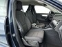 Volvo XC40 T2 Momentum Business | Parkeercamera | Stoel- en Stuurverwarming | Cruise Control | Navigatie