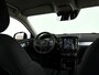 Volvo XC40 T2 Momentum Business | Parkeercamera | Stoel- en Stuurverwarming | Cruise Control | Navigatie