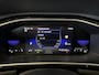 Volkswagen T-Roc 1.5 TSI R-Line DSG *PANO*IQ*APP*MATRIX*LM17*
