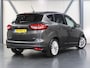 Ford C-Max 125PK Titanium | 1ste eigenaar | 17"LMV | Automatisch Inparkeren | AppleCarplay/Android Auto | Armsteun | Voorruit verwarming | Navigatie | Keyless | Cruise Control | Climate Control | Isofix | Parkeersensoren | Privacy Glass |