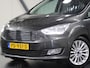 Ford C-Max 125PK Titanium | 1ste eigenaar | 17"LMV | Automatisch Inparkeren | AppleCarplay/Android Auto | Armsteun | Voorruit verwarming | Navigatie | Keyless | Cruise Control | Climate Control | Isofix | Parkeersensoren | Privacy Glass |
