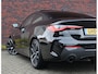 BMW 4-Serie Coupé 420i | M-Sport - HUD - Schuifdak